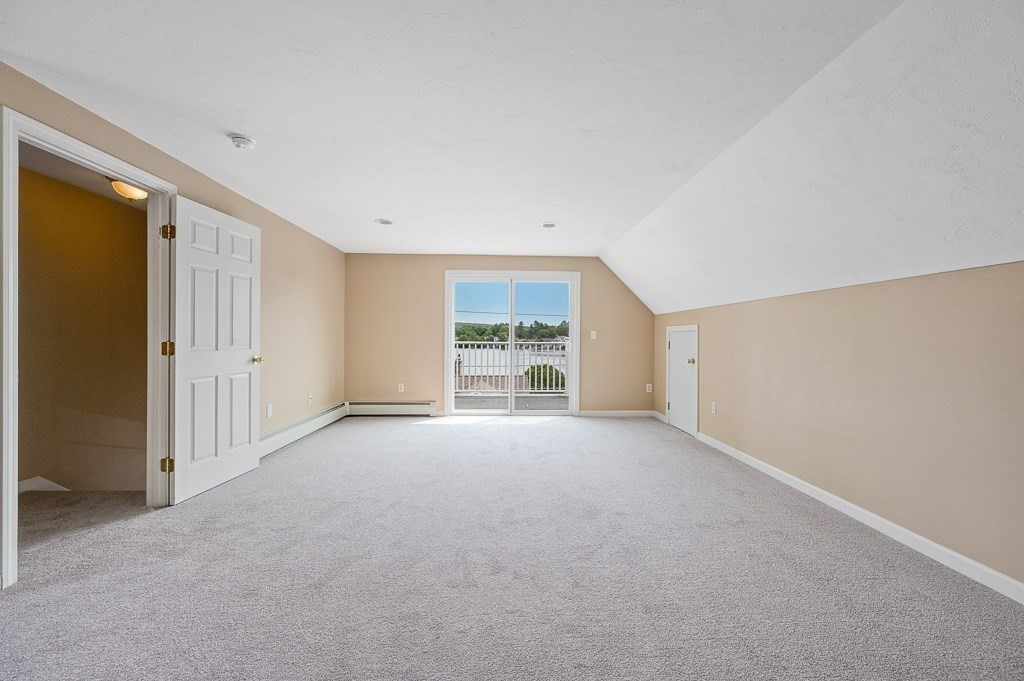 285 Killdeer Road Webster, MA 01570 - Photo 37 of 41 Gallery Image 37