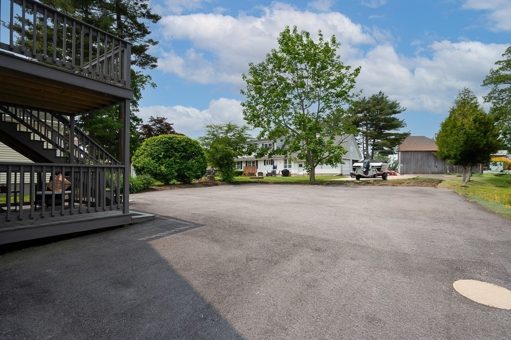 285 Killdeer Road Webster, MA 01570 - Photo 6 of 41 Gallery Image 6