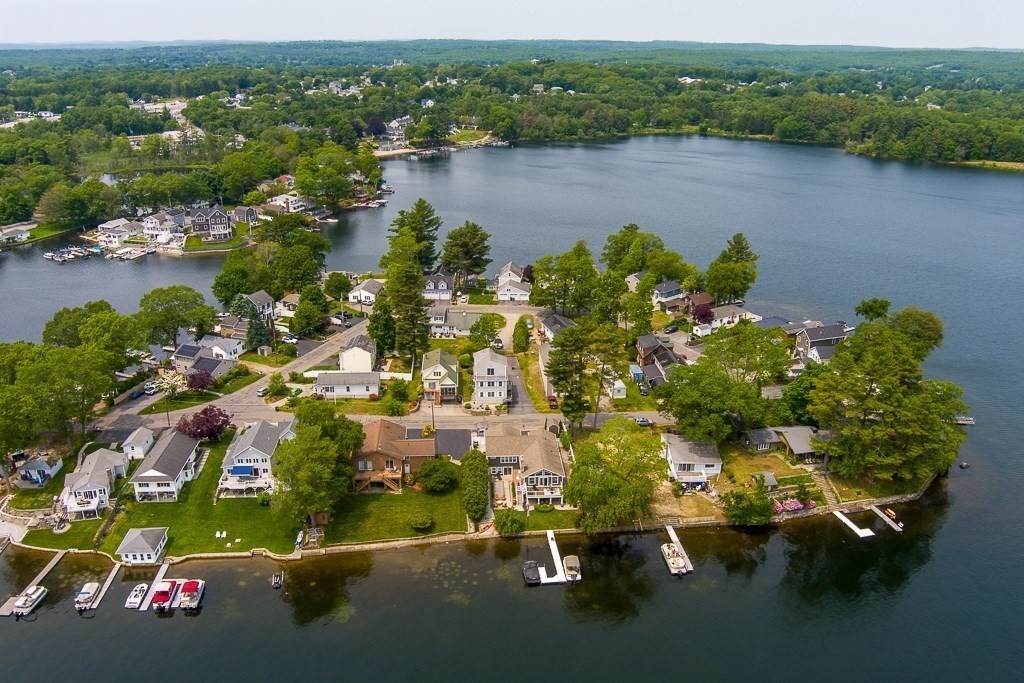285 Killdeer Road Webster, MA 01570 - Photo 8 of 41 Gallery Image 8