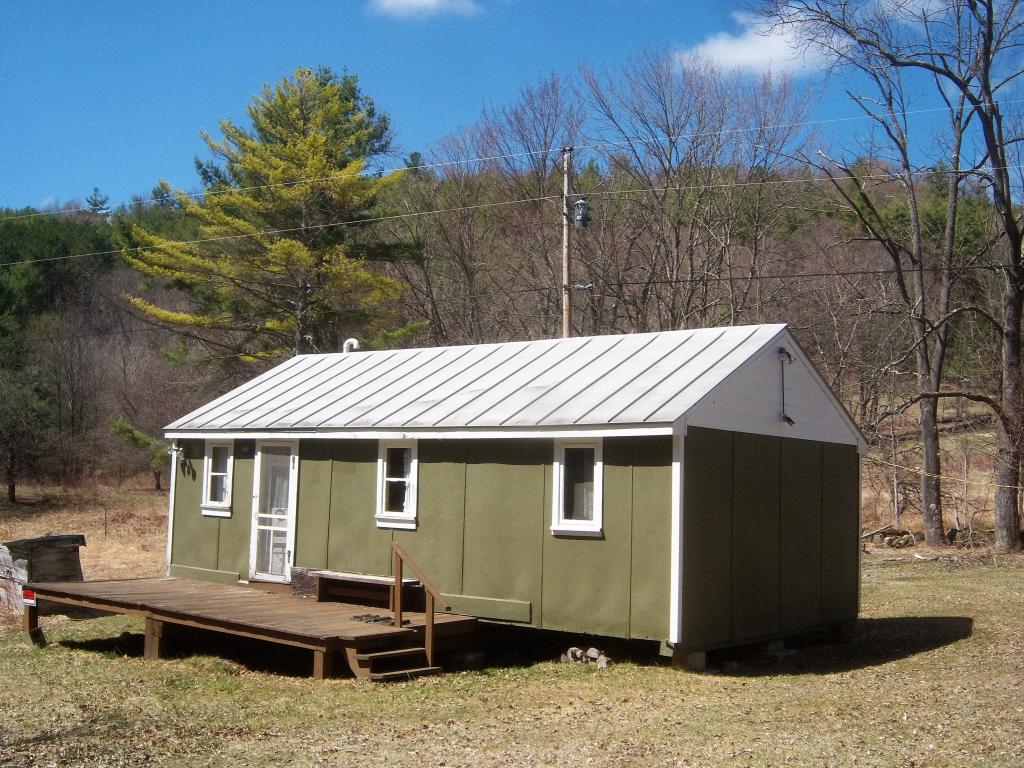 179 Larkin Road Tunbridge, VT 05077 - Photo 3 of 5 Gallery Image 3