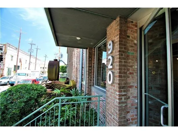 $1,500 | 920 Poeyfarre Street, Unit 130, New Orleans, LA 70130
