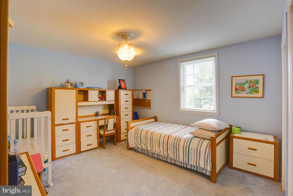 6910 Fieldcrest Road Baltimore, MD 21215 - Photo 22 of 30 Bedroom