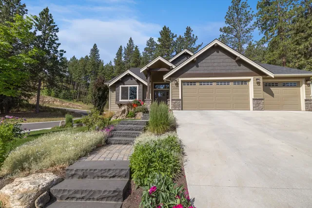 $924,900 | 13105 East Copper River Lane, Spokane, WA 99206