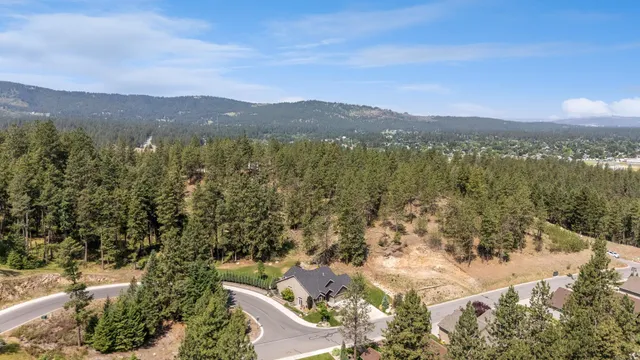 $924,900 | 13105 East Copper River Lane, Spokane, WA 99206