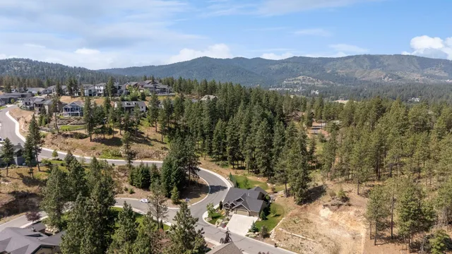 $924,900 | 13105 East Copper River Lane, Spokane, WA 99206