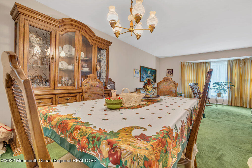 82 Newbury Road Howell, NJ 07731 - Photo 11 of 29 011_dsc08280