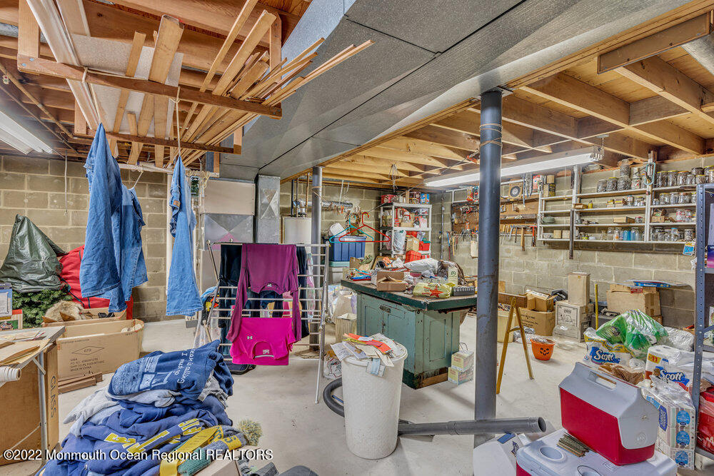 82 Newbury Road Howell, NJ 07731 - Photo 23 of 29 023_dsc08355