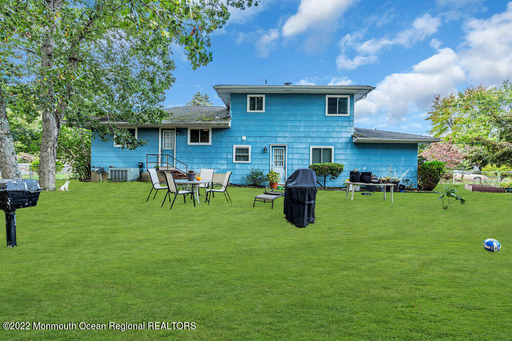 82 Newbury Road Howell, NJ 07731 - Photo 28 of 29 028_dsc08383.jpg-1