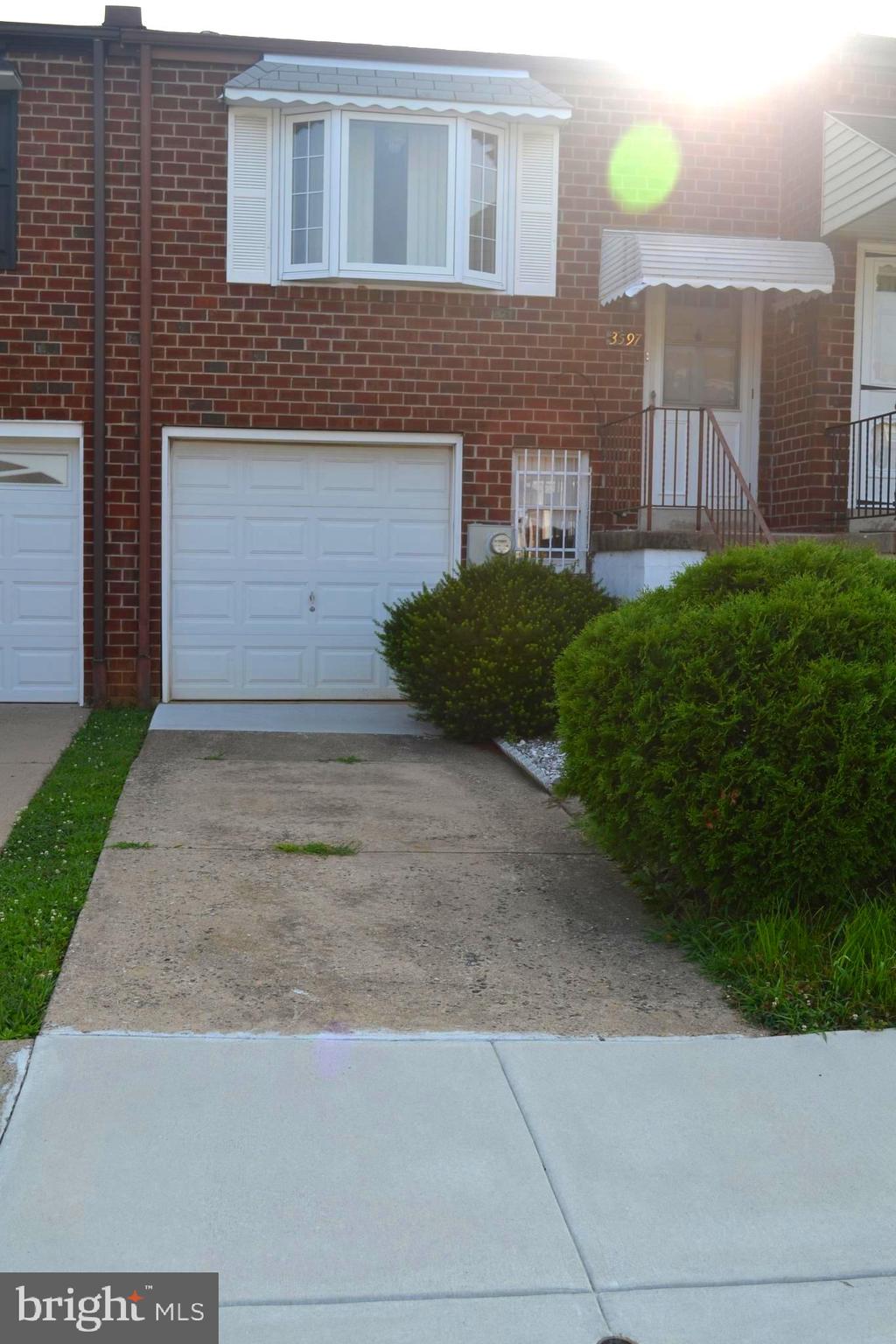 3597 Dows Road Philadelphia, PA 19154 - Photo 1 of 23 Gallery Image 1
