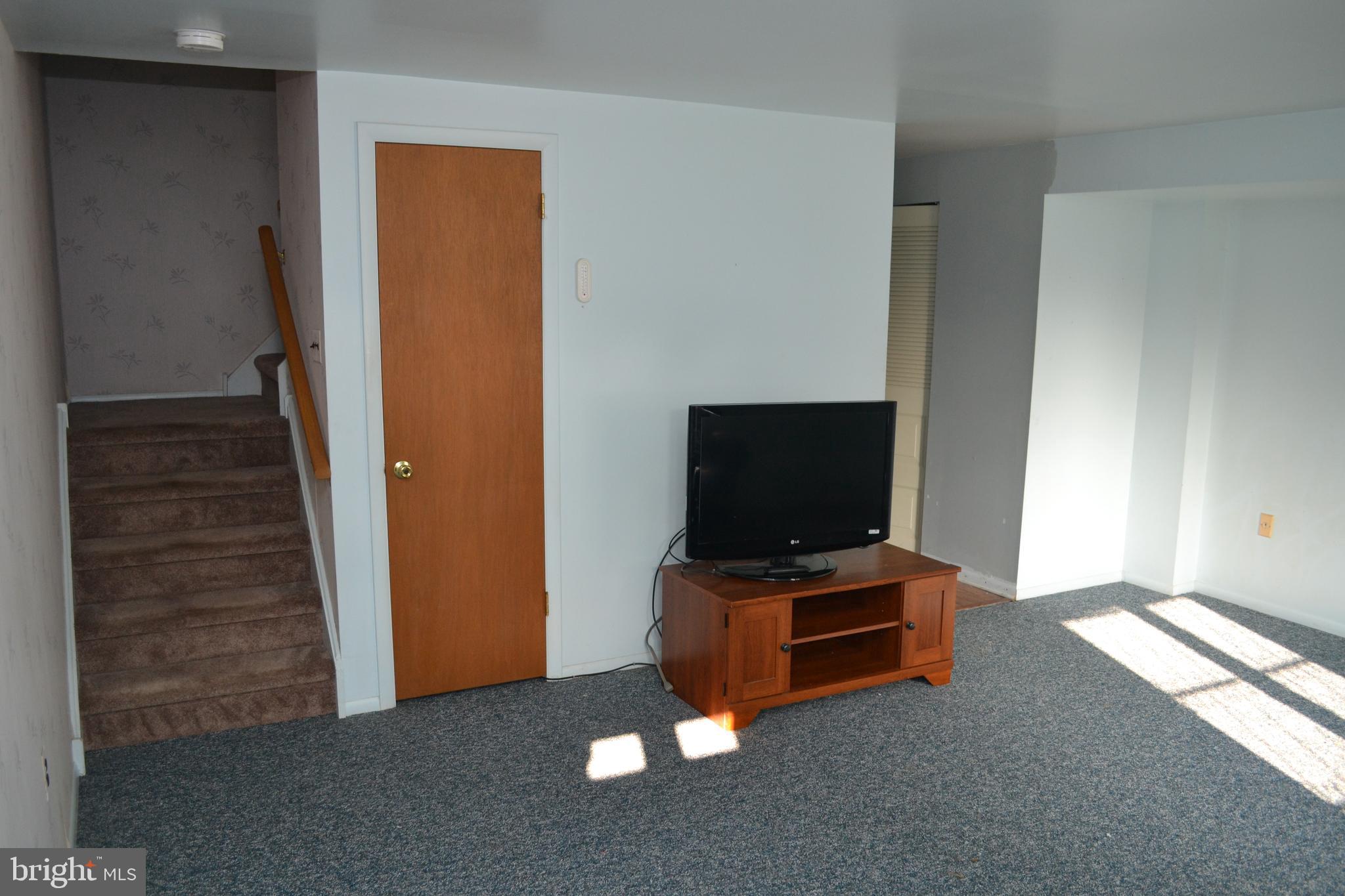 3597 Dows Road Philadelphia, PA 19154 - Photo 11 of 23 Gallery Image 11