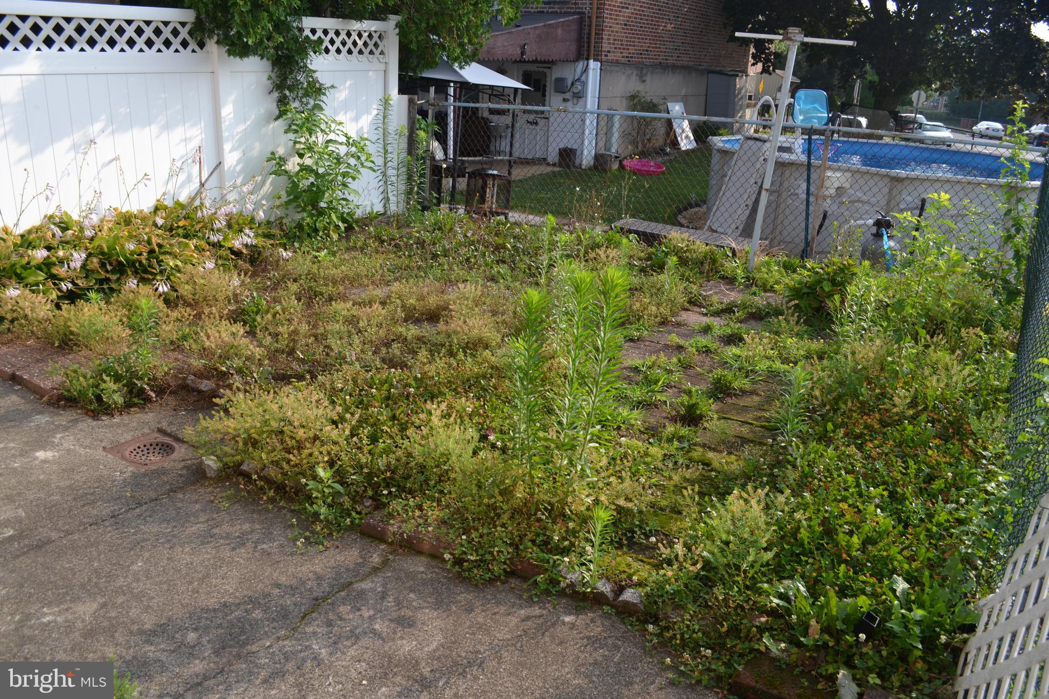 3597 Dows Road Philadelphia, PA 19154 - Photo 14 of 23 Gallery Image 14