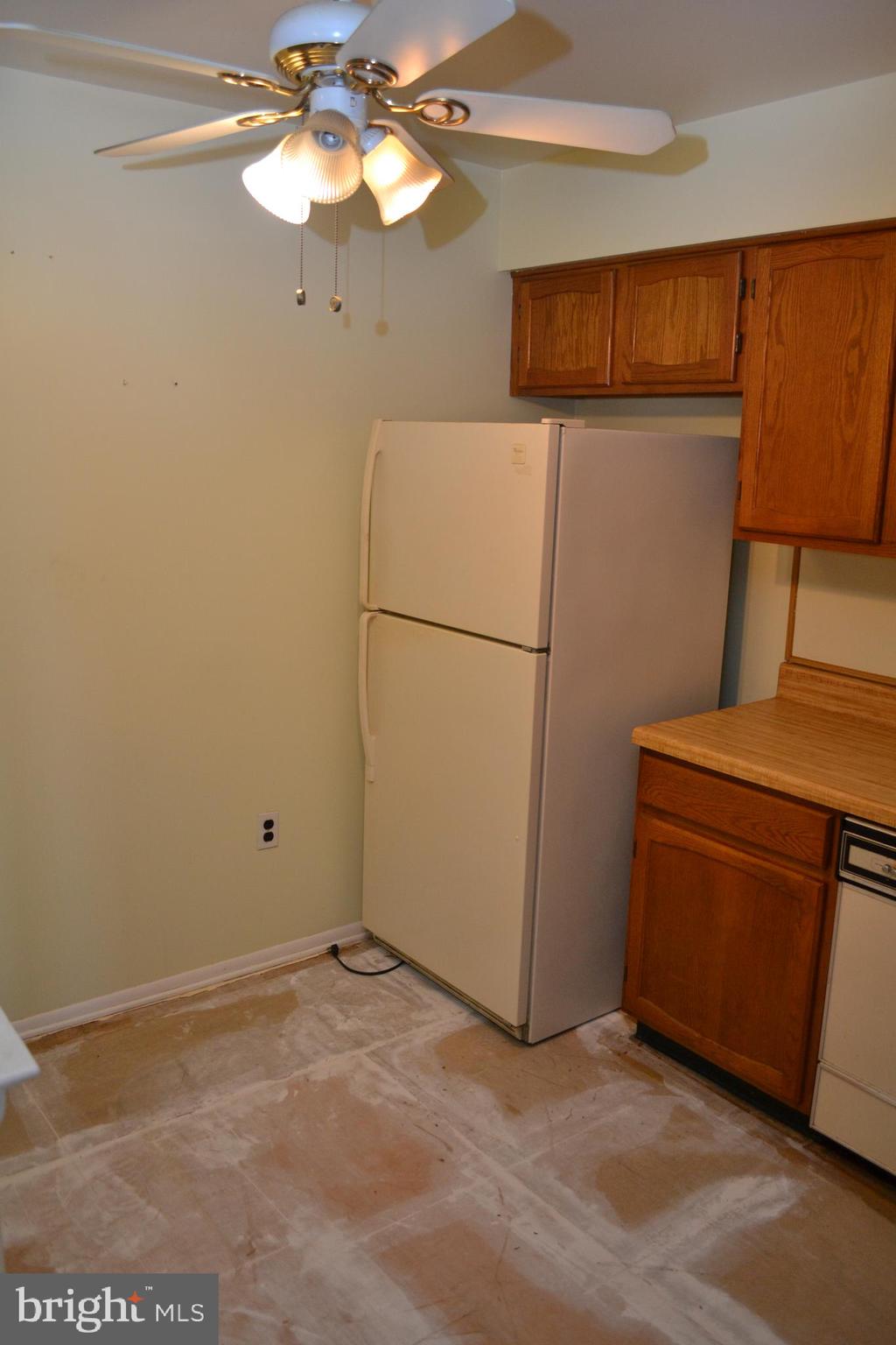 3597 Dows Road Philadelphia, PA 19154 - Photo 6 of 23 Gallery Image 6