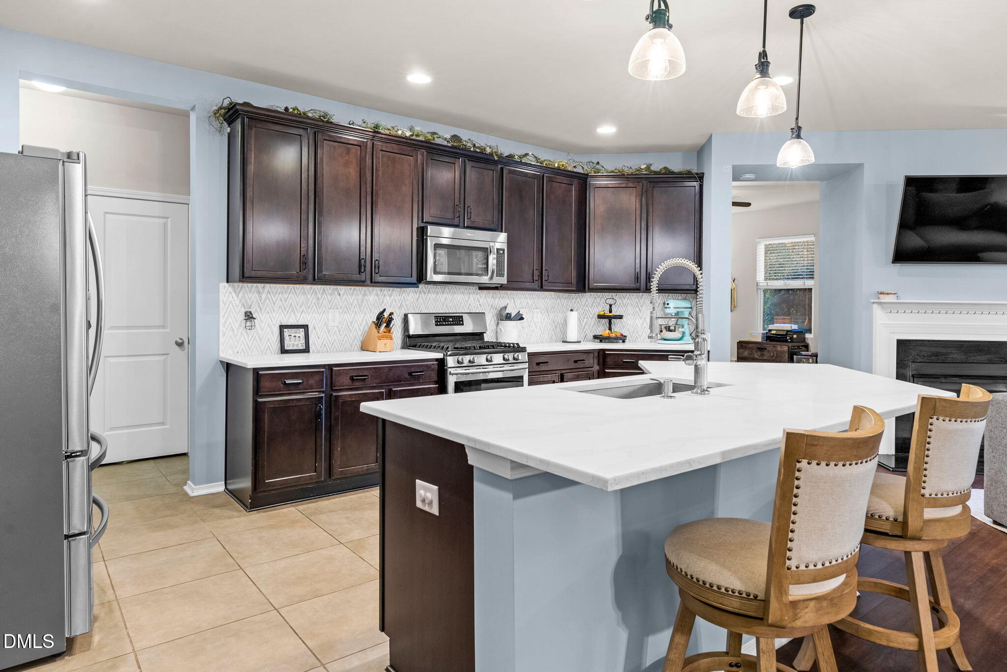 144 Daneborg Road Durham, NC 27703 - Photo 6 of 41 144 Daneborg Rd-21