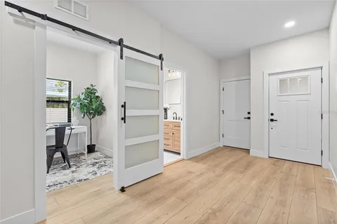 $639,900 | 4308 West Gray Street, Unit 4, Tampa, FL 33609