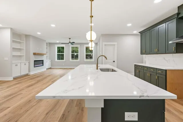 $824,000 | 6407 Farm House Road, Ravenel, SC 29470