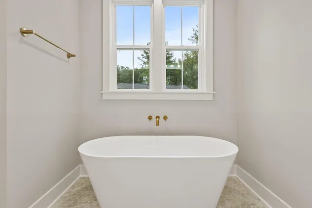 $824,000 | 6407 Farm House Road, Ravenel, SC 29470