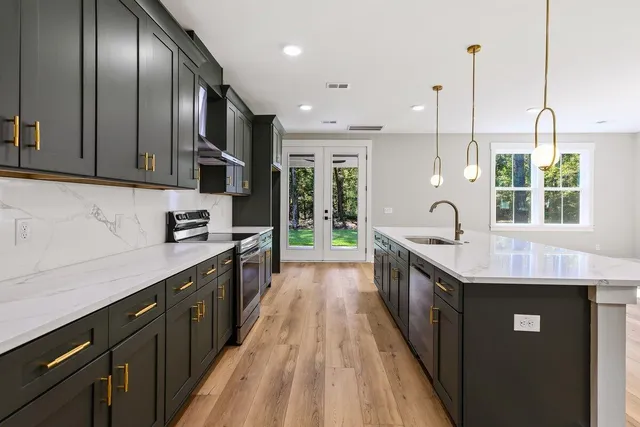 $824,000 | 6407 Farm House Road, Ravenel, SC 29470