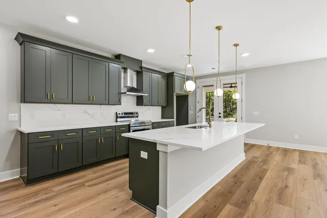 $824,000 | 6407 Farm House Road, Ravenel, SC 29470