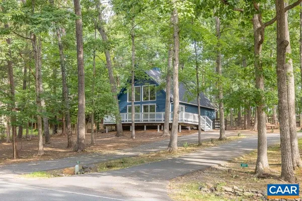 $325,000 | 835 Jefferson Drive, Palmyra, VA 22963