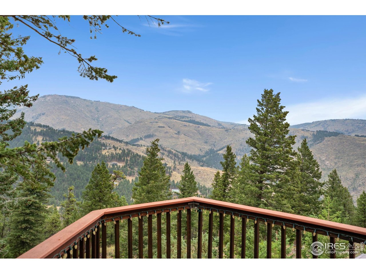 1000 Alaska Road Boulder, CO 80302 - Photo 17 of 50 a view of a balcony with an outdoor space
