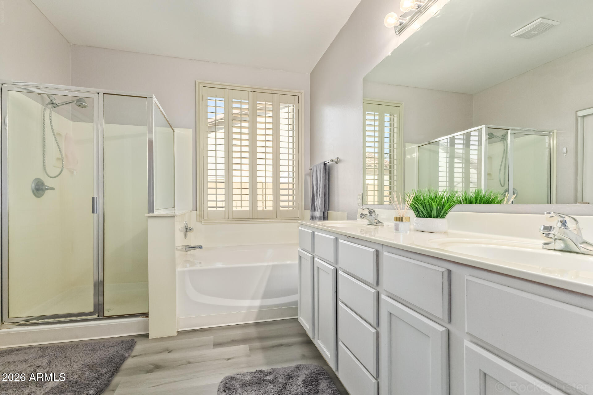14250 West Wethersfield Road Surprise, AZ 85379 - Photo 17 of 38 17 - Wethersfield