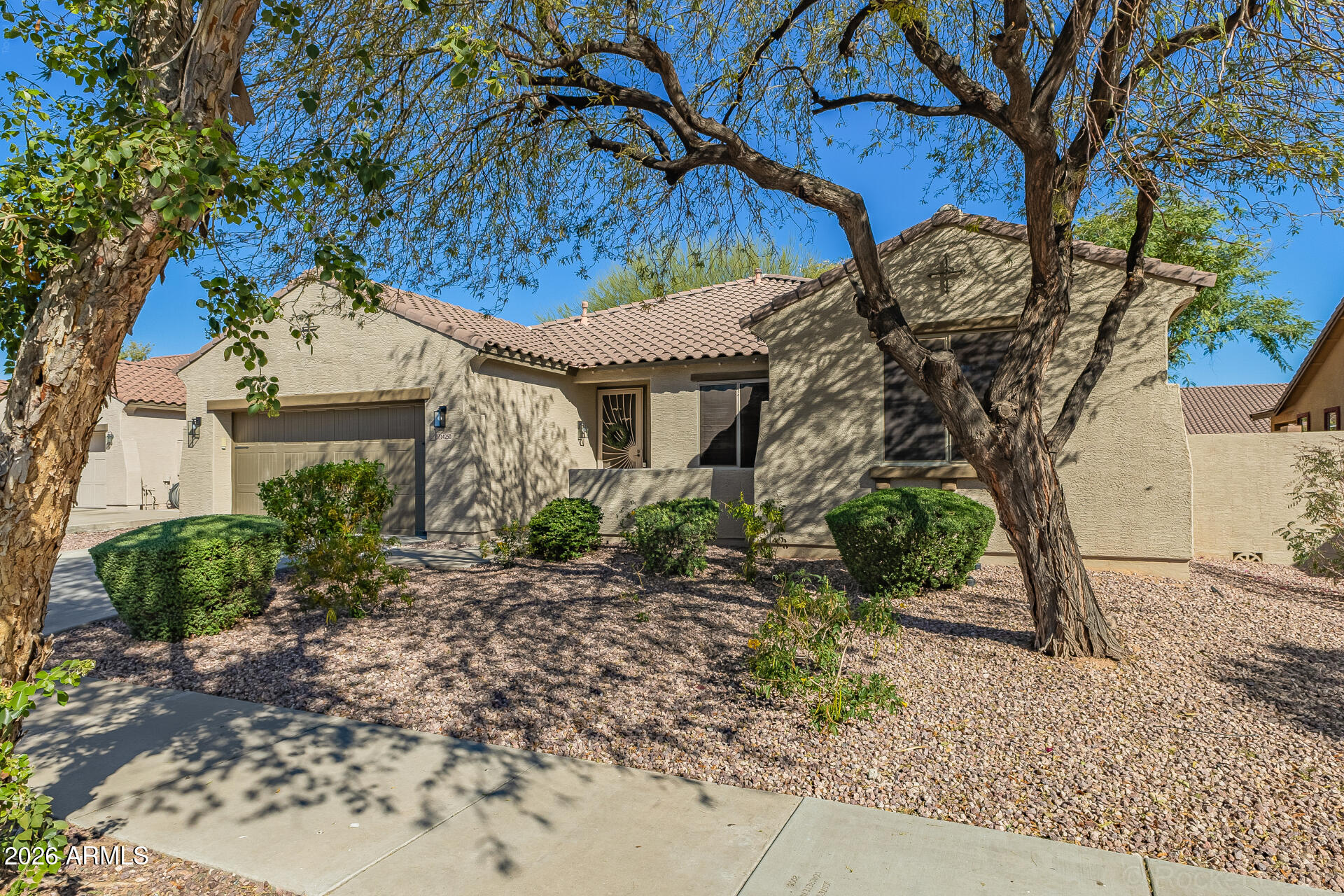14250 West Wethersfield Road Surprise, AZ 85379 - Photo 6 of 38 06 - Wethersfield