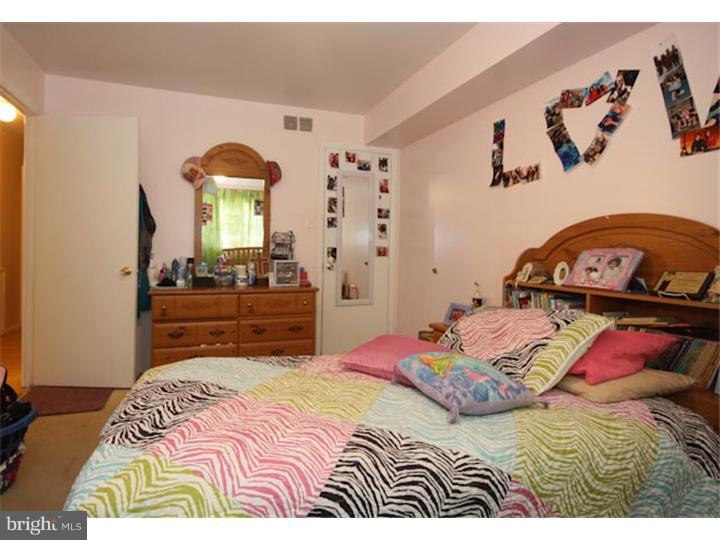 3368 Fairdale Road Philadelphia, PA 19154 - Photo 23 of 25 Unit #2