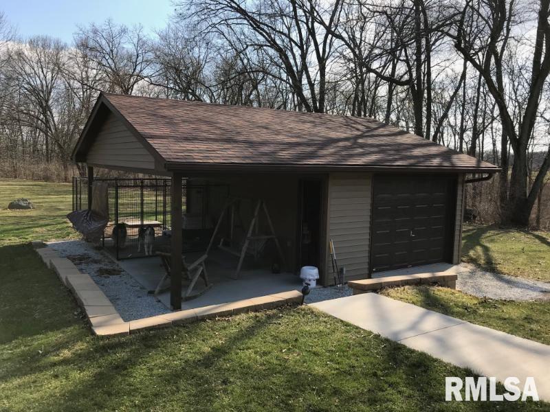 439 Coral Road Colchester, IL 62326 - Photo 15 of 19 Gallery Image 15