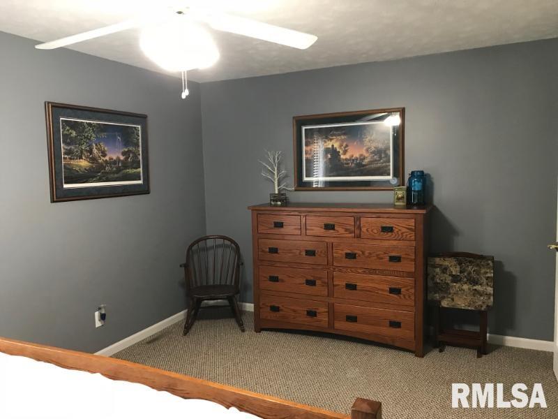 439 Coral Road Colchester, IL 62326 - Photo 7 of 19 Gallery Image 7