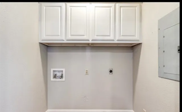 $2,500 | 4154 Old Highway 6, Van Alstyne, TX 75495