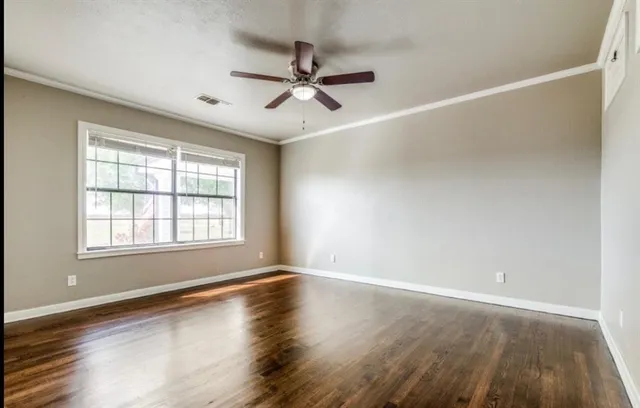 $2,500 | 4154 Old Highway 6, Van Alstyne, TX 75495