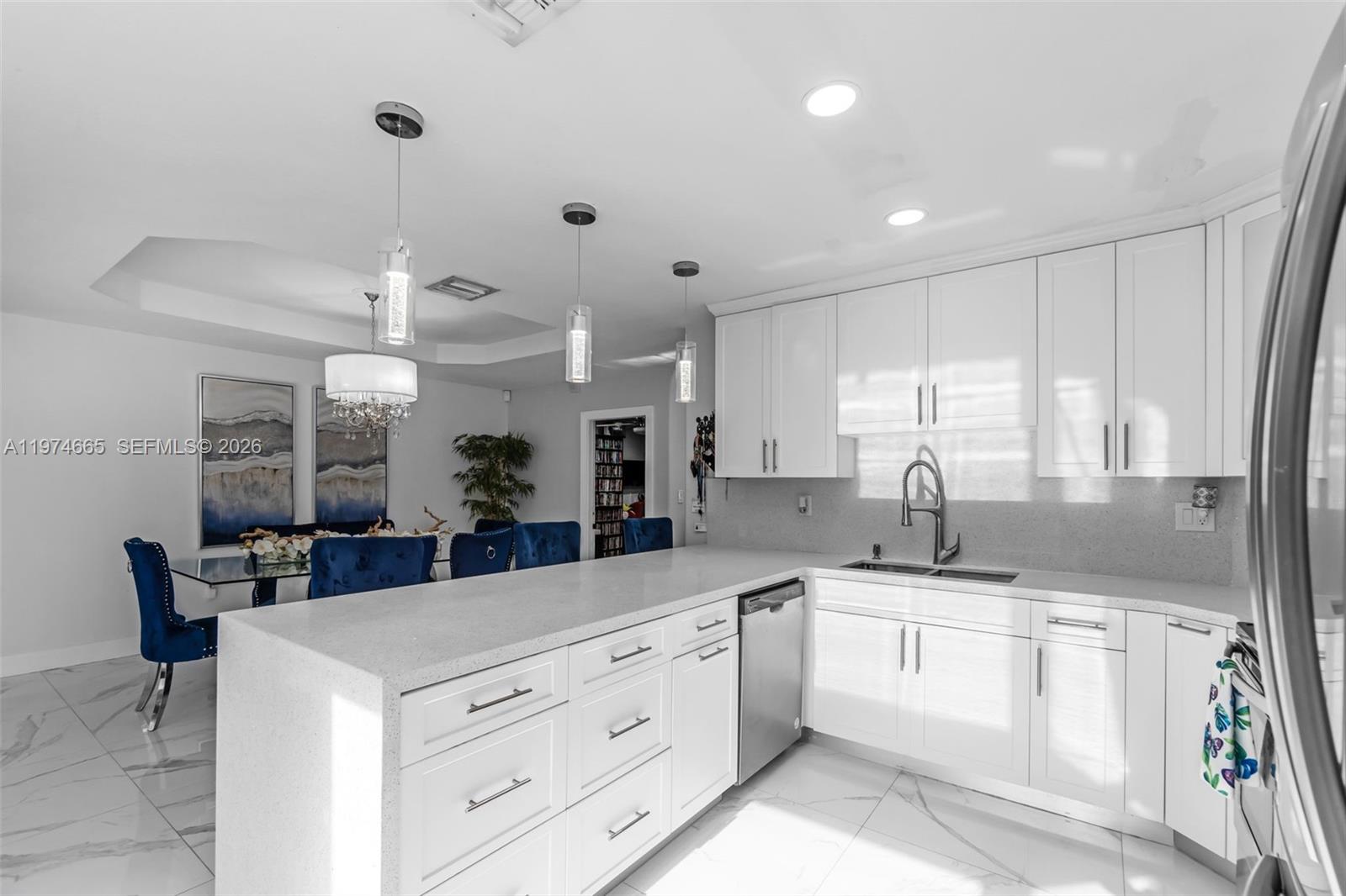 4342 Southwest 159th Path Miami, FL 33185 - Photo 15 of 52