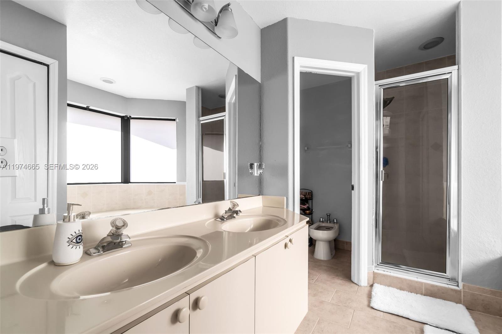 4342 Southwest 159th Path Miami, FL 33185 - Photo 26 of 52