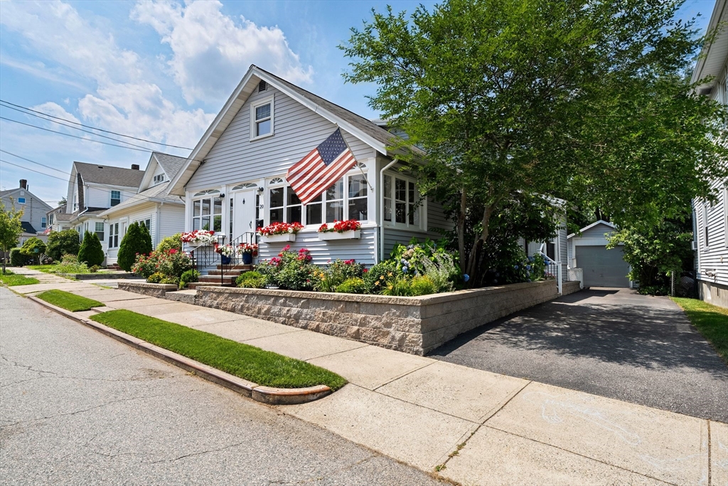 20 Carle Road Quincy, MA 02170 - Photo 3 of 42 Gallery Image 3