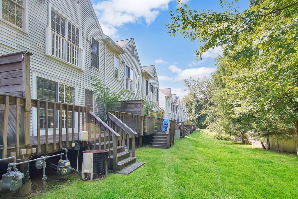 54 Castlegate Drive, Unit 54 Springfield, MA 01129 - Photo 23 of 24