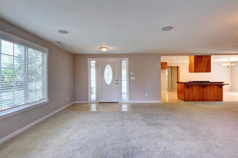 2304 Spring Street Medford, OR 97504 - Photo 14 of 35 Additional Photo
