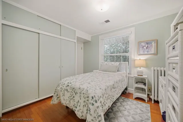 $749,900 | 10135 5th Ave Cutoff, Countryside, IL 60525