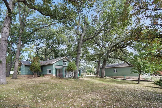 $749,900 | 10135 5th Ave Cutoff, Countryside, IL 60525