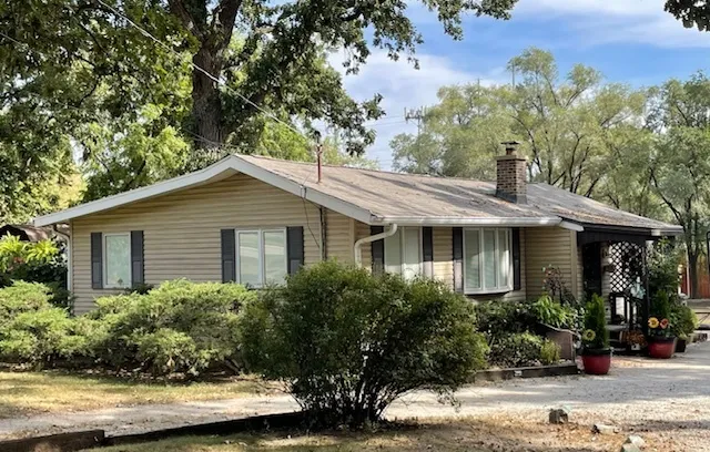 $749,900 | 10135 5th Ave Cutoff, Countryside, IL 60525