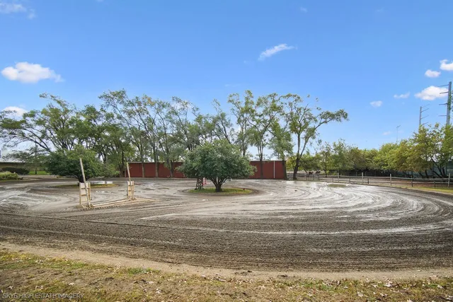 $749,900 | 10135 5th Ave Cutoff, Countryside, IL 60525