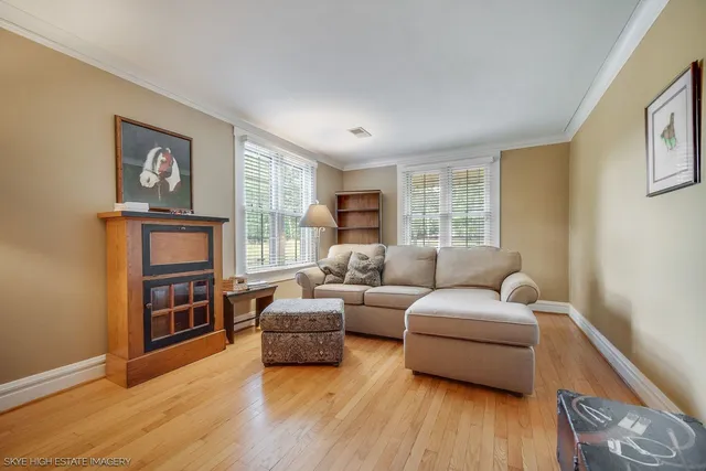 $749,900 | 10135 5th Ave Cutoff, Countryside, IL 60525