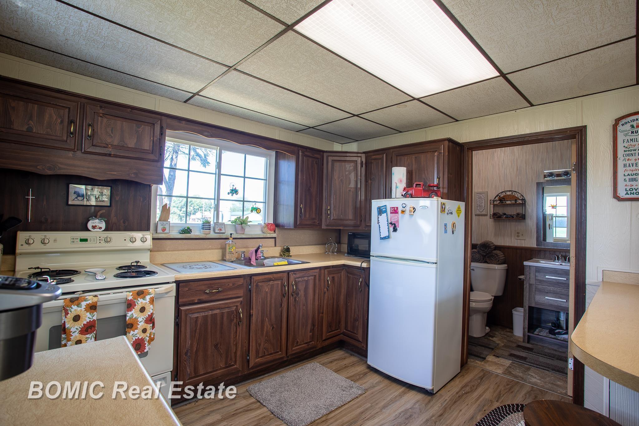 3977 Busch Road Birch Run, MI 48415 - Photo 3 of 20 Gallery Image 3
