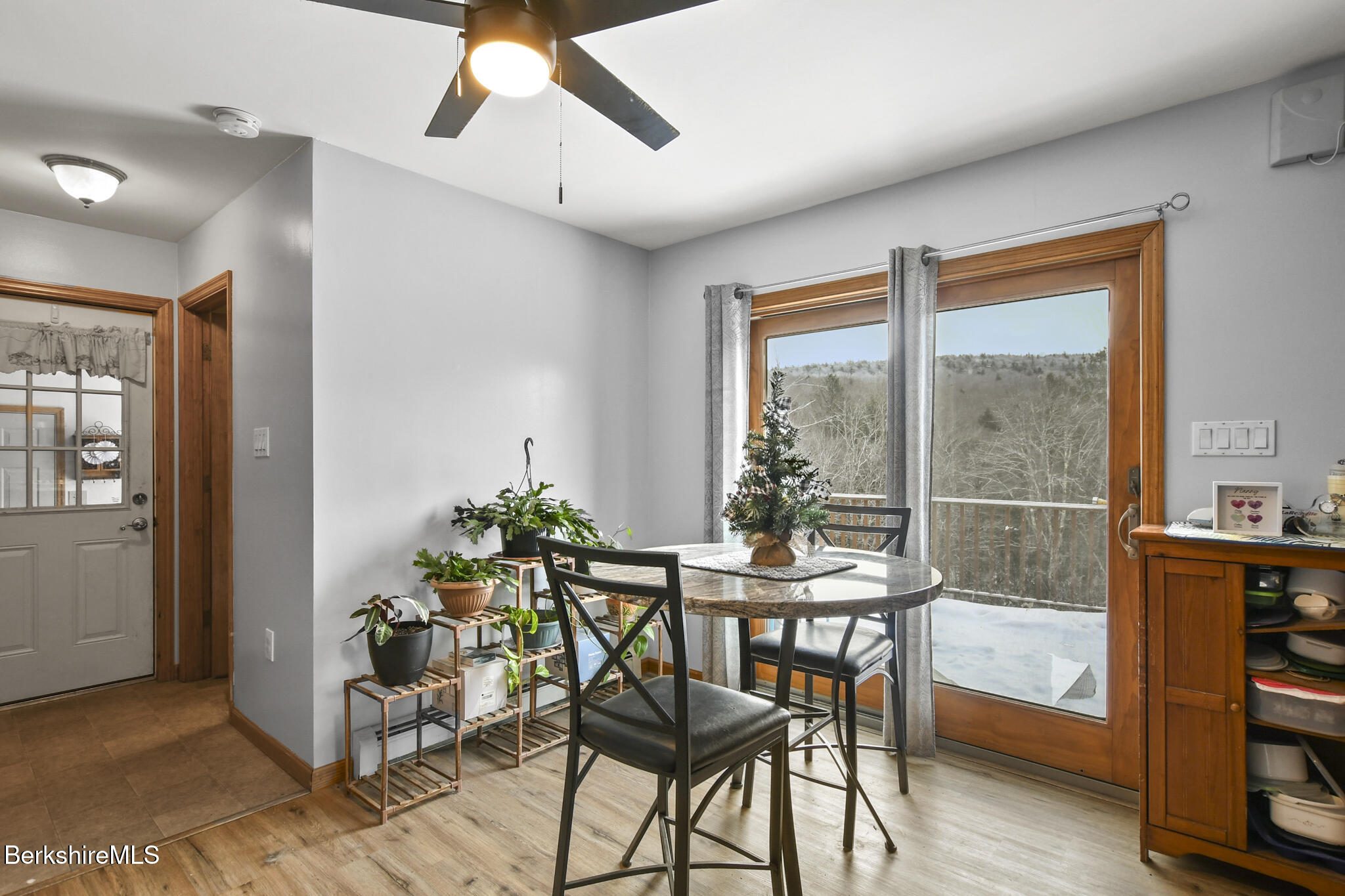 41 S Road Peru, MA 01235 - Photo 11 of 45 Eat In Kitchen