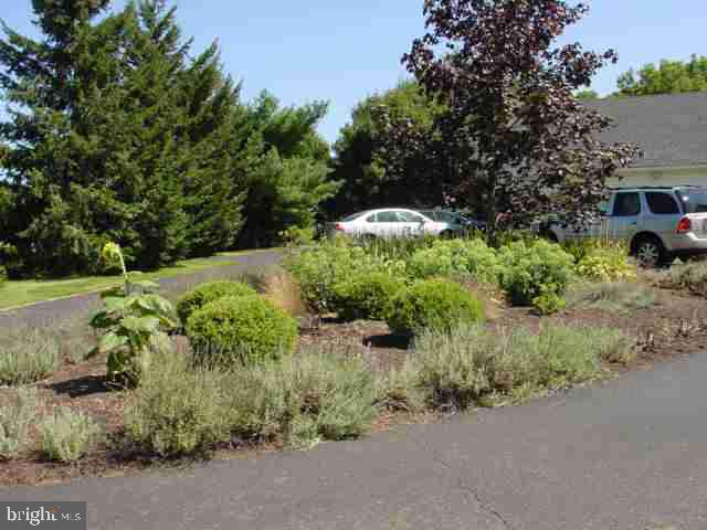 640 Barnstable Road Carlisle, PA 17015 - Photo 5 of 24 Gallery Image 5