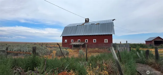 a view of a lake view