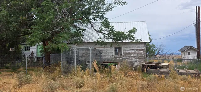 a view of an ocean and beach