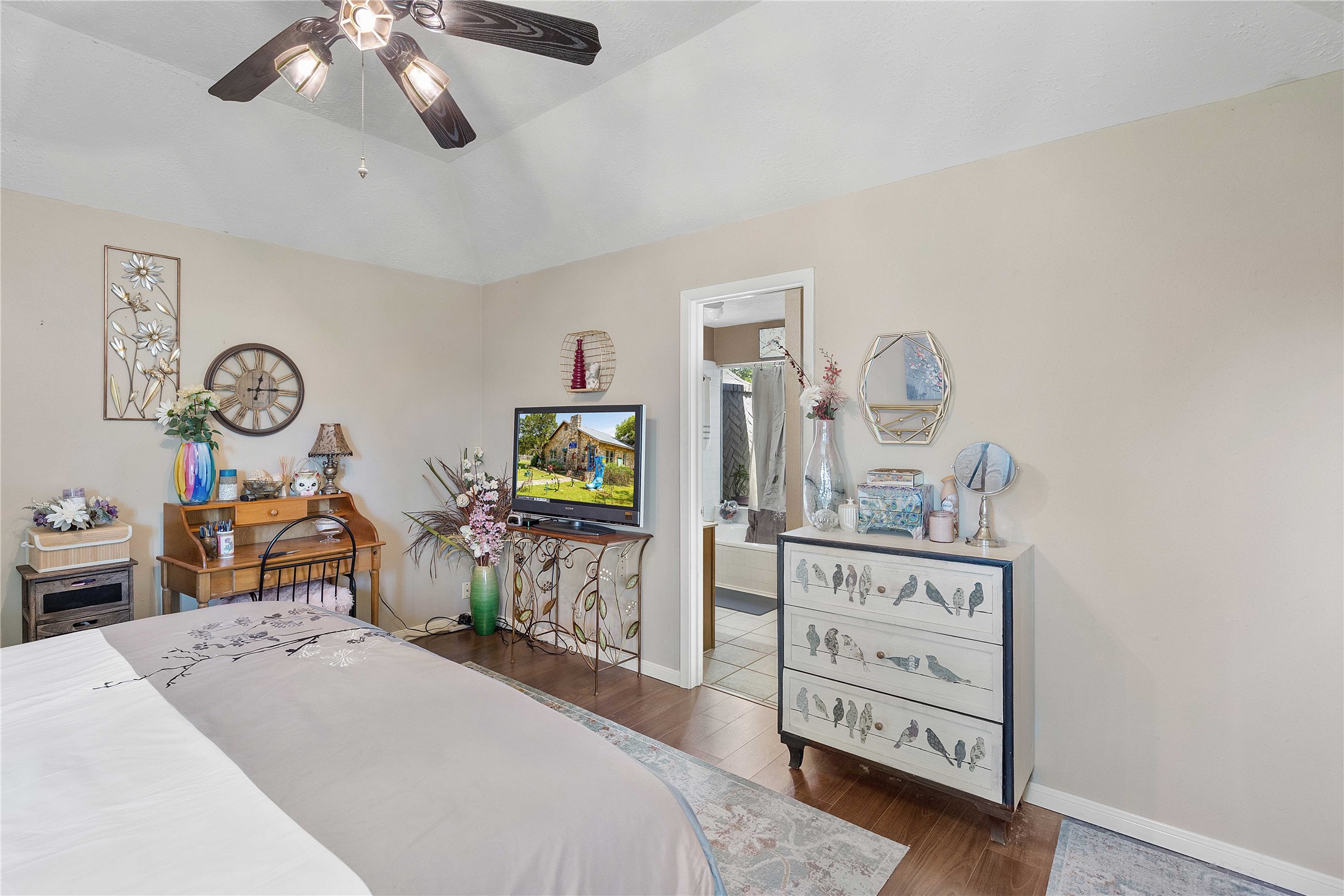 15730 Castorglen Drive Houston, TX 77598 - Photo 29 of 38 a bedroom with furniture and a mirror