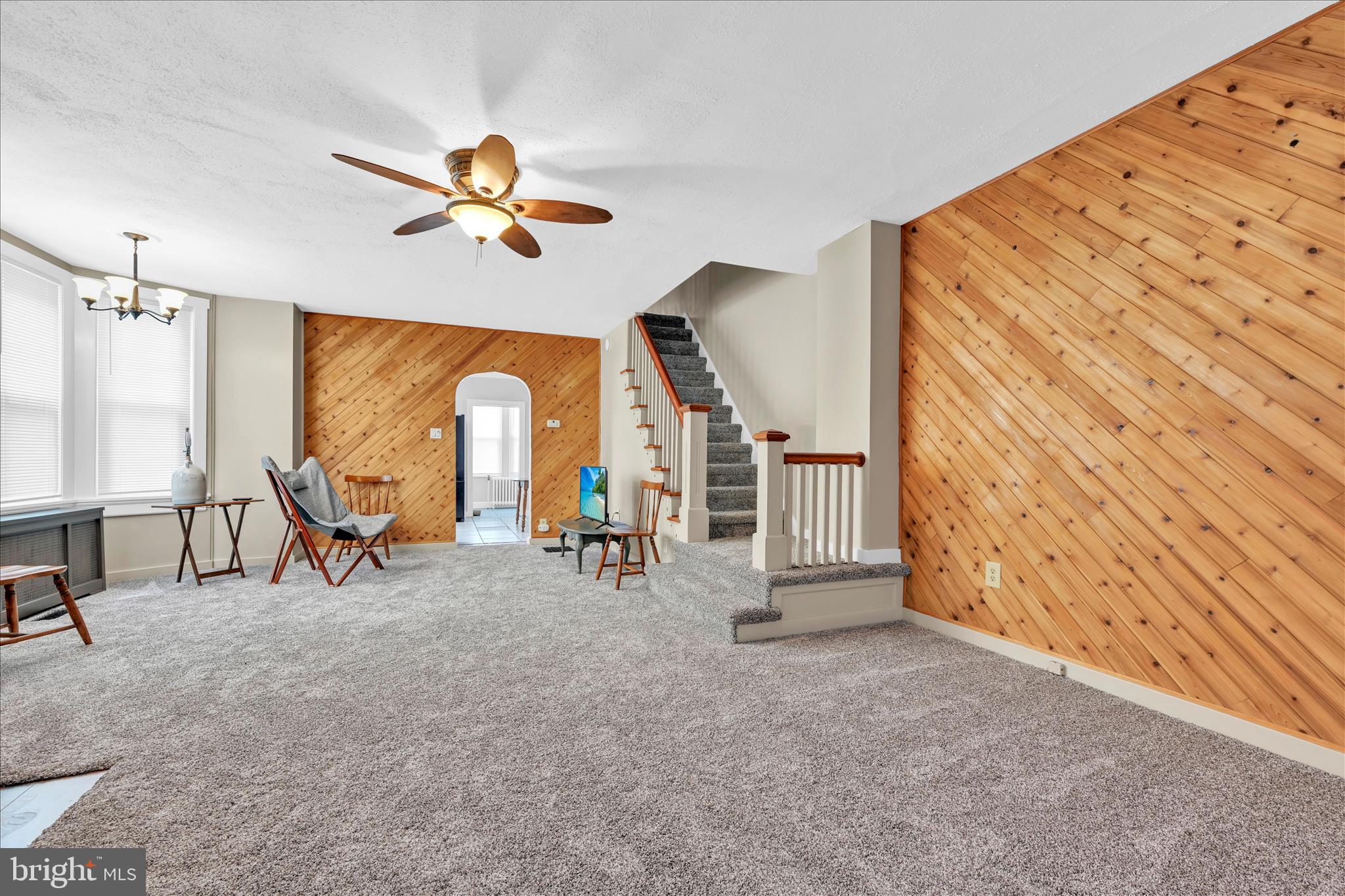319 West Ridge Street Lansford, PA 18232 - Photo 6 of 30 Living Area