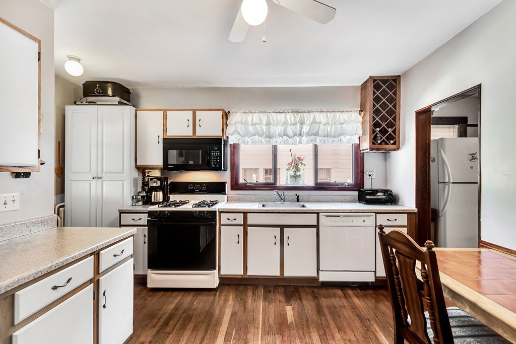43 Owencroft Road, Unit 1 Boston, MA 02124 - Photo 9 of 21 Gallery Image 9