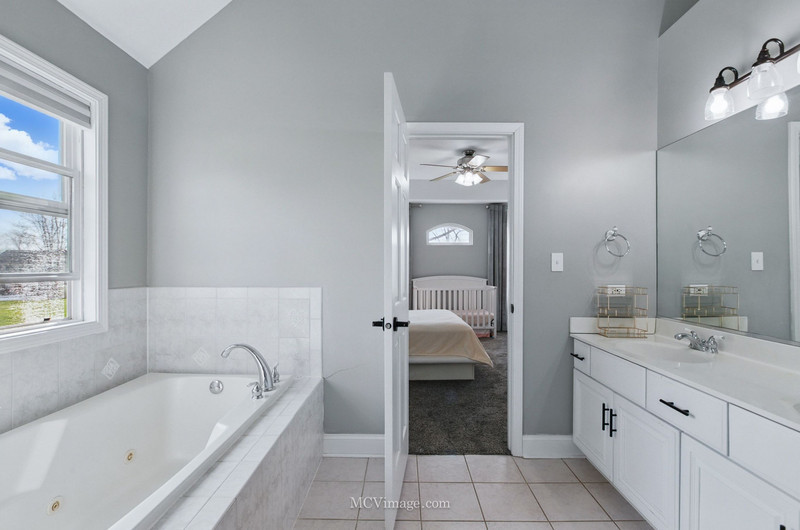 13122 Sunderlin Road Plainfield, IL 60585 - Photo 18 of 30 Gallery Image 18